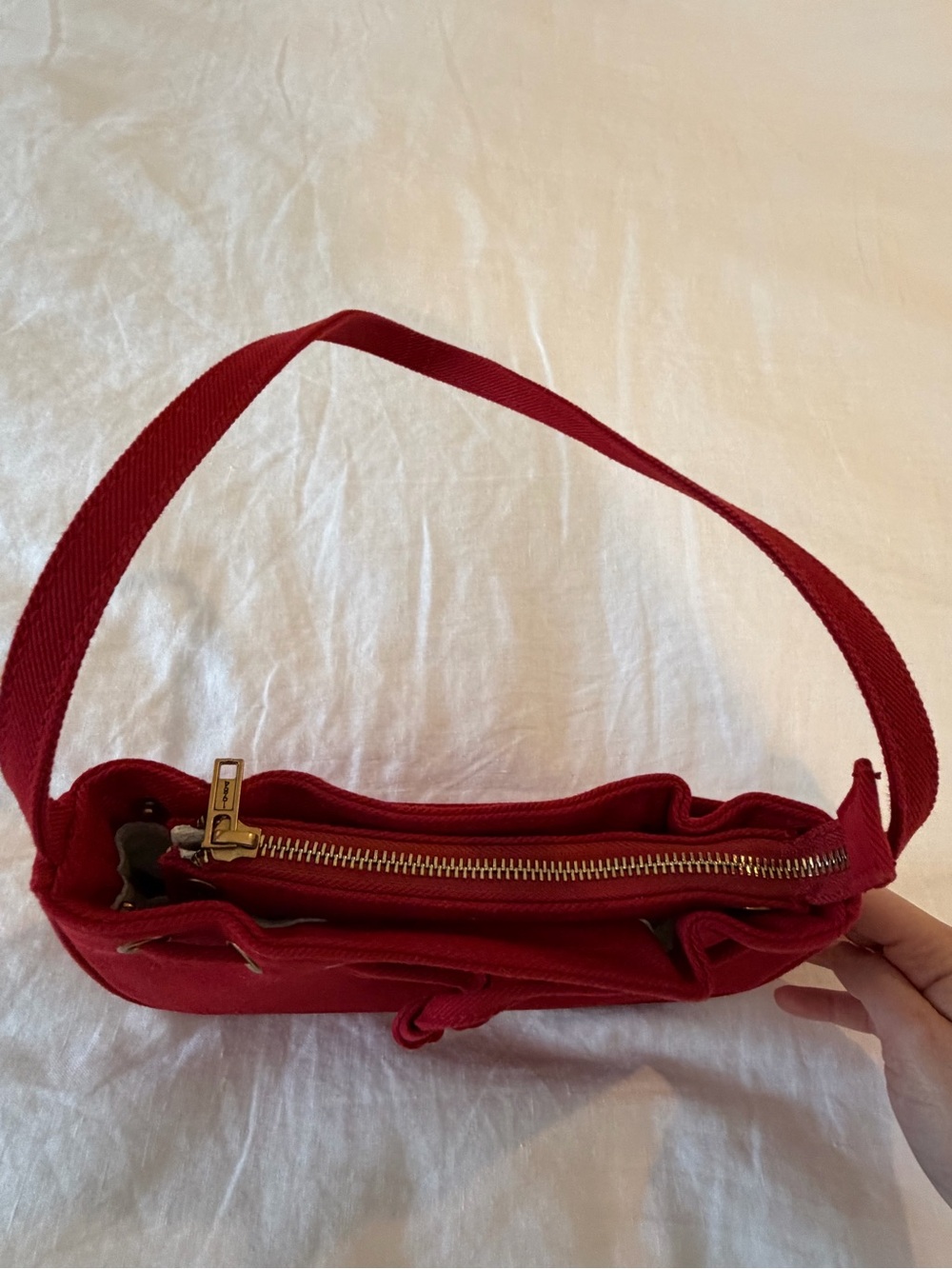 Brandy Melville Red Drawstring Shoulder Bag - Picture 2 of 4